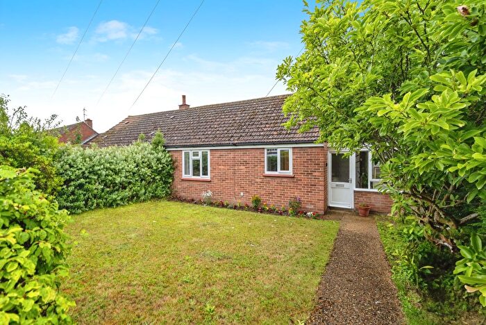 2 Bedroom Bungalow For Sale In School Close, Ludham, Great Yarmouth, Norfolk, NR29