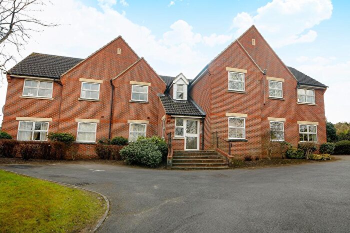 2 Bedroom Flat For Sale In Headington, Oxford, OX3