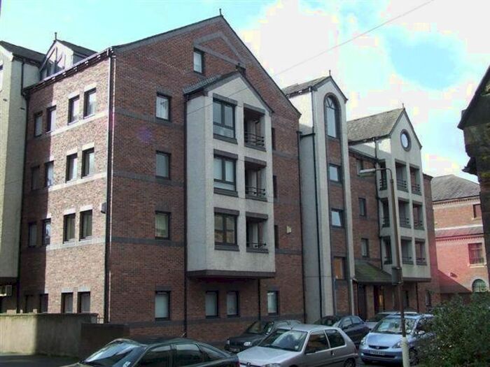 2 Bedroom Flat To Rent In St. Pauls Square, Carlisle, CA1