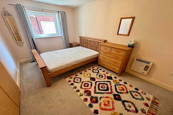 2 Bedroom Apartment For Sale In Withington Road, Whalley Range, M16