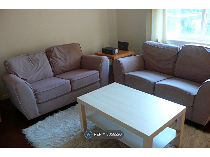 1 Bedroom Flat To Rent In Dean Court, Derby, DE23