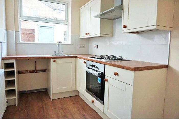 2 Bedroom Terraced House For Sale In Gordon Street, Goole, East Yorkshire, DN14