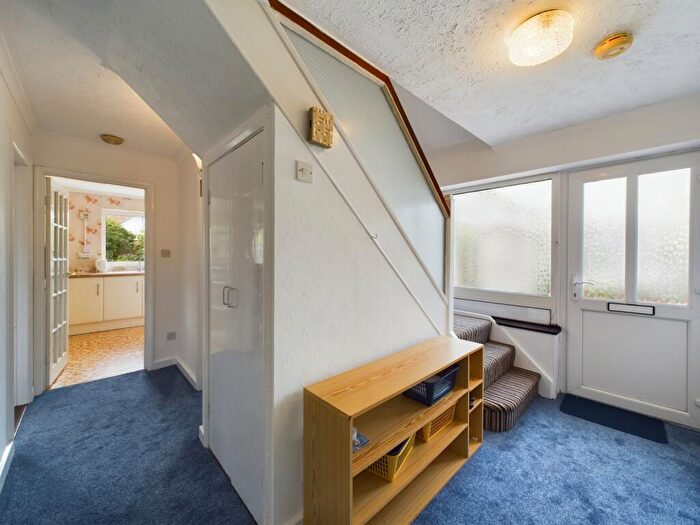 4 Bedroom Bungalow For Sale In Brookside Drive, Frampton Cotterell, Bristol, BS36