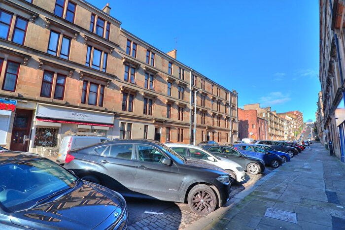 3 Bedroom Flat For Sale In Gardner Street, Glasgow, G11