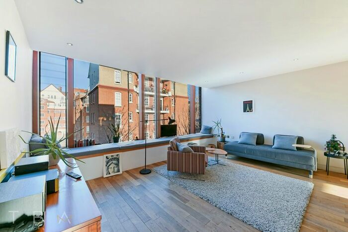 2 Bedroom Flat To Rent In Old Nichol Street, London E2