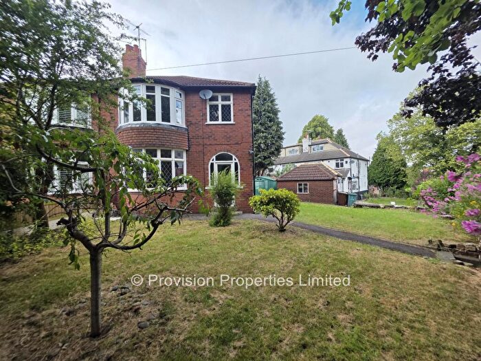 3 Bedroom End Of Terrace House To Rent In St Chads View, Headingley, Leeds, LS6