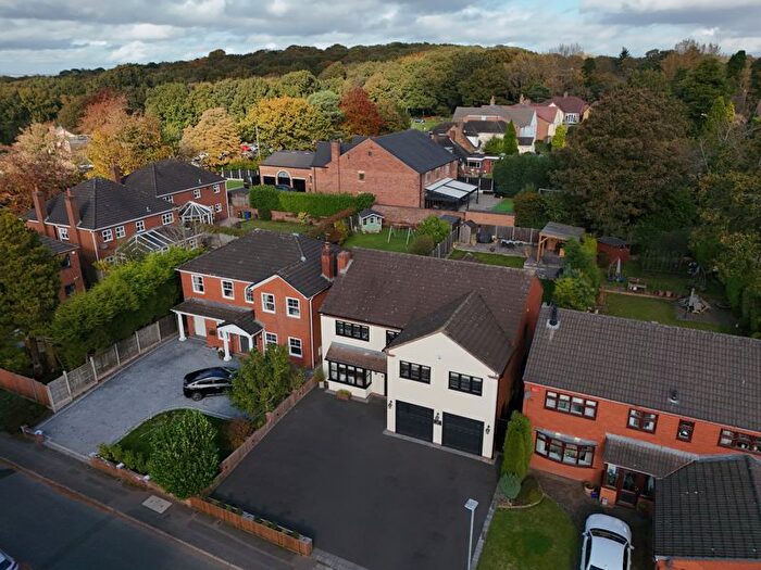 4 Bedroom Detached House For Sale In Holder Drive, Shoal Hill, Cannock, WS11