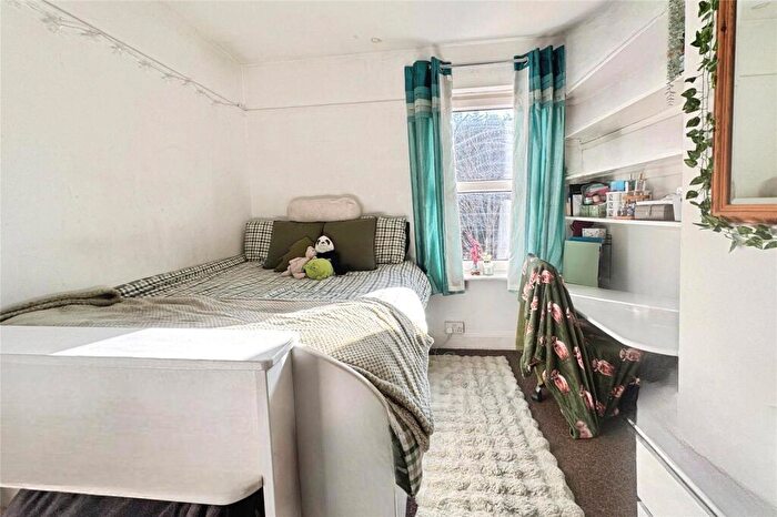 1 Bedroom Terraced House To Rent In St. Martins Road, Canterbury, Kent, CT1