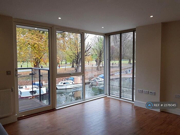 1 Bedroom Flat To Rent In Citrine Apartments, London, E3