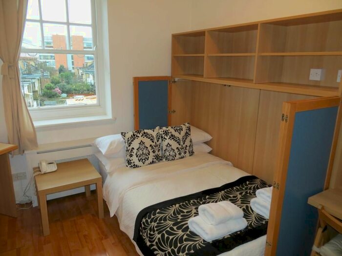 Studio To Rent In Fulham Palace Road, Hammersmith, London, W6