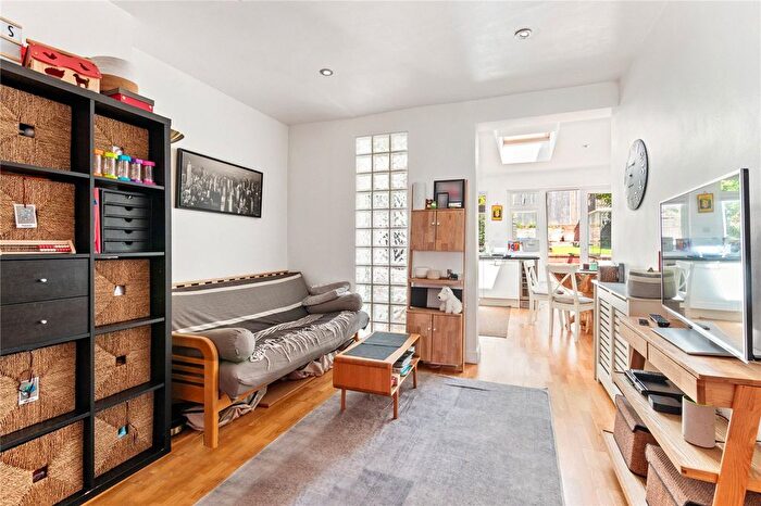 3 Bedroom End Terrace House To Rent In Welham Road, London, SW17