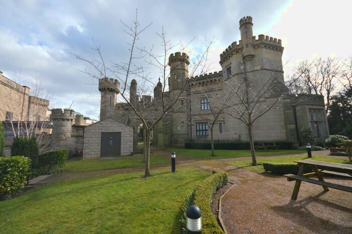 1 Bedroom Apartment To Rent In Tower House, Queens Tower, Park Grange Road, Sheffield, S2
