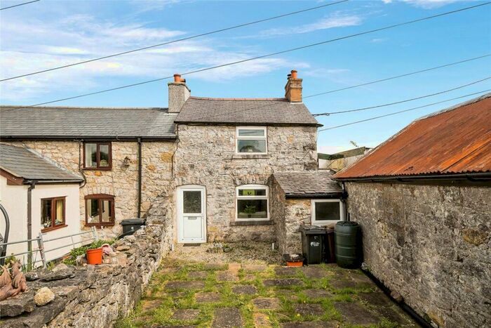 2 Bedroom End Of Terrace House For Sale In Pantyffrith, Berthddu, Rhosesmor, Mold, CH7