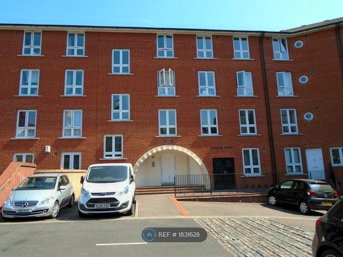 2 Bedroom Flat To Rent In Basque Court, London, SE16