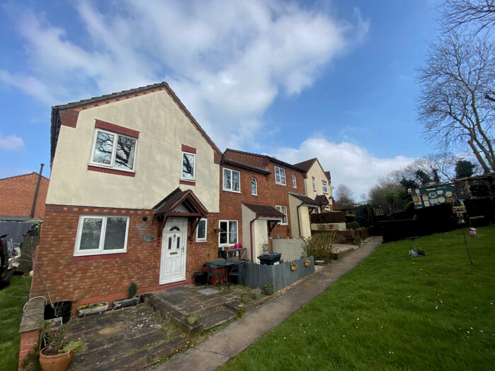 3 Bedroom End Of Terrace House To Rent In Caesars Close, Lydney, GL15