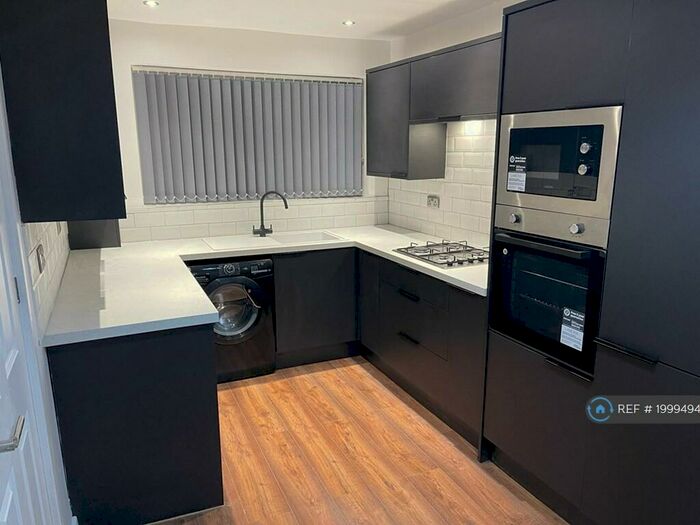 2 Bedroom Terraced House To Rent In Creswick Street, Sheffield, S6