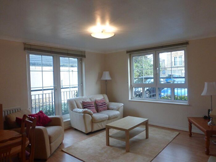 2 Bedroom Flat To Rent In Steads Place, Edinburgh, EH6