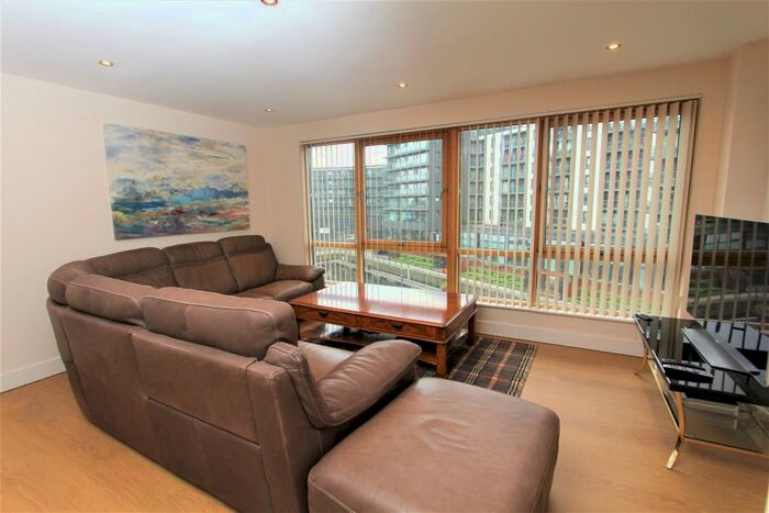 2 Bedroom Flat To Rent In McClure House, Leeds Dock, LS10