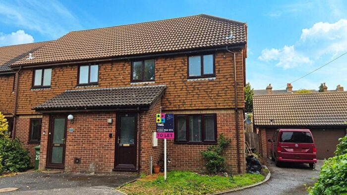 3 Bedroom End Of Terrace House To Rent In Dover Road, Folkestone, CT19