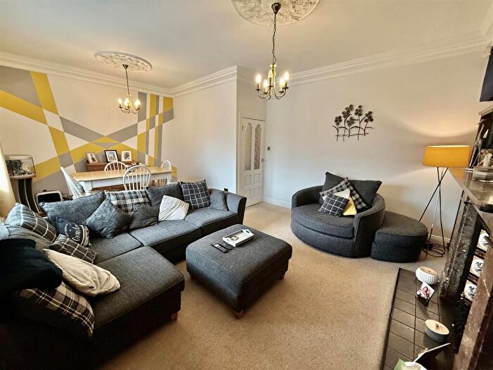 2 Bedroom Apartment To Rent In Brack Terrace, Gateshead, NE10