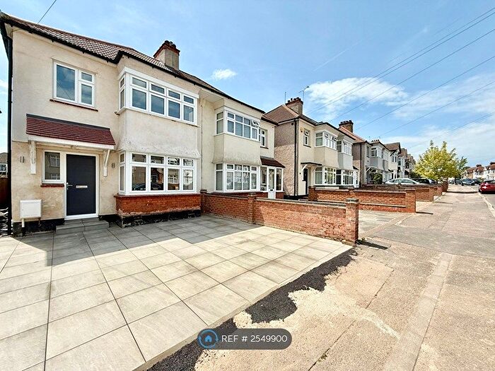 3 Bedroom Semi-Detached House To Rent In Burnway, Hornchurch, RM11