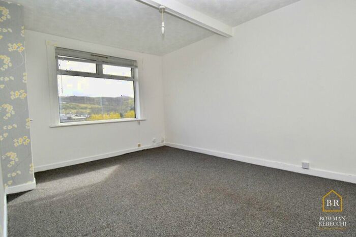 1 Bedroom Flat To Rent In Gael Street, Inverclyde, Greenock, PA16