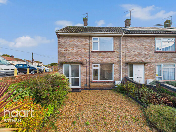 2 Bedroom End Of Terrace House For Sale In Oak Road, Tiptree, CO5