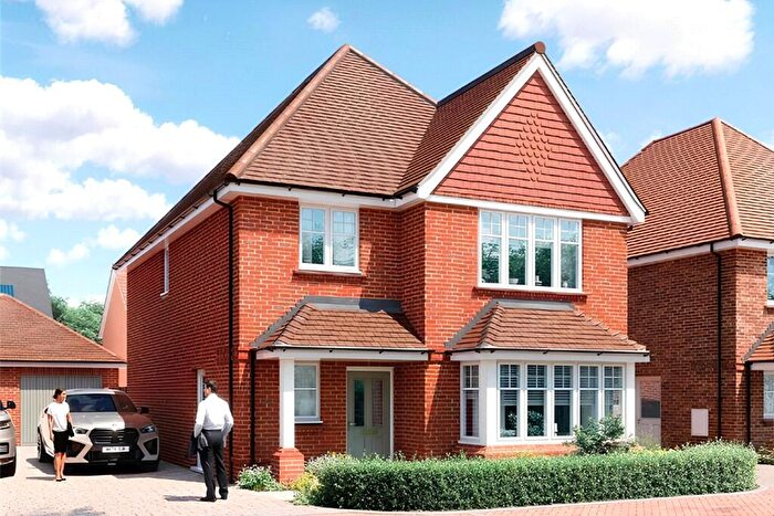 4 Bedroom Detached House For Sale In Hitches Lane, Fleet, GU51