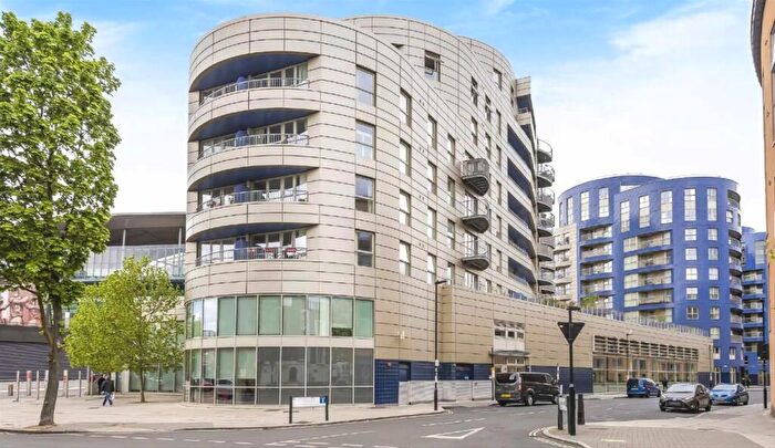 2 Bedroom Flat For Sale In Queensland Road, Highbury, N7