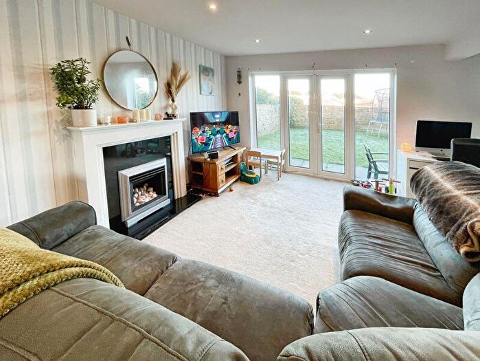 4 Bedroom Detached House For Sale In Chatton Close, Bury, BL8