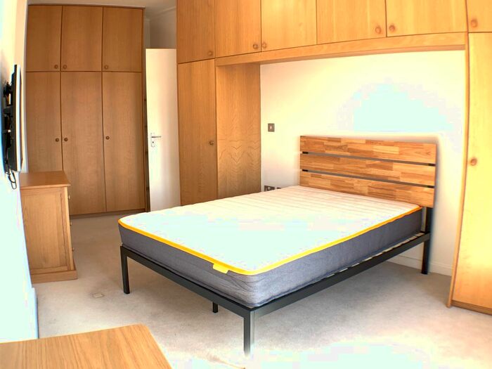 2 Bedroom Flat To Rent In Lillie Road, Fulham Road, London, SW6