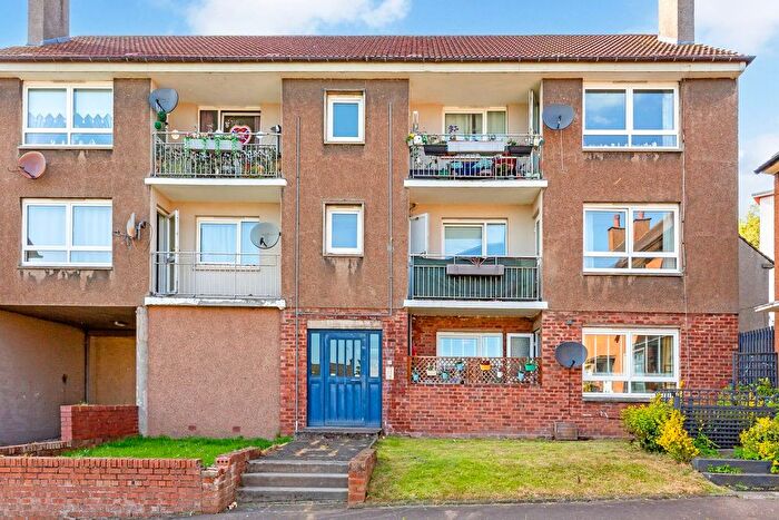 2 Bedroom Flat For Sale In Spence Avenue, Burntisland, KY3
