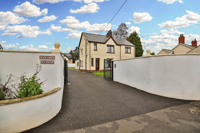 4 Bedroom Detached House For Sale In Wellfield Road, Marshfield, Cardiff, CF3