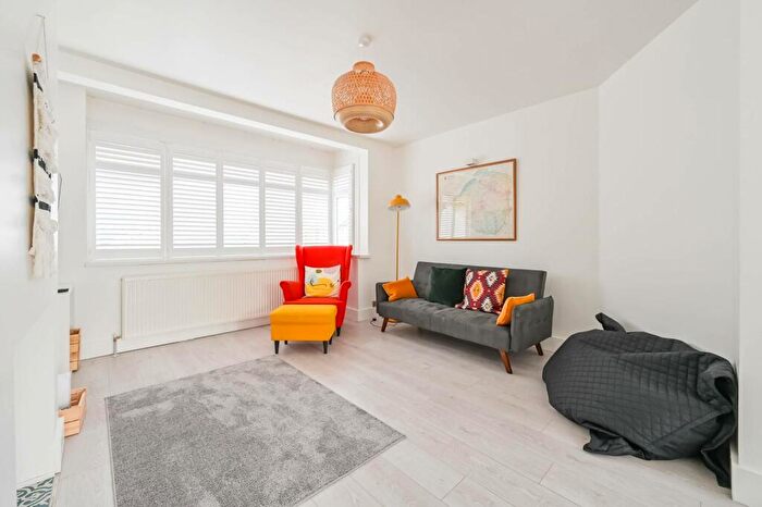 2 Bedroom Terraced House To Rent In Markmanor Avenue, Walthamstow, London, E17