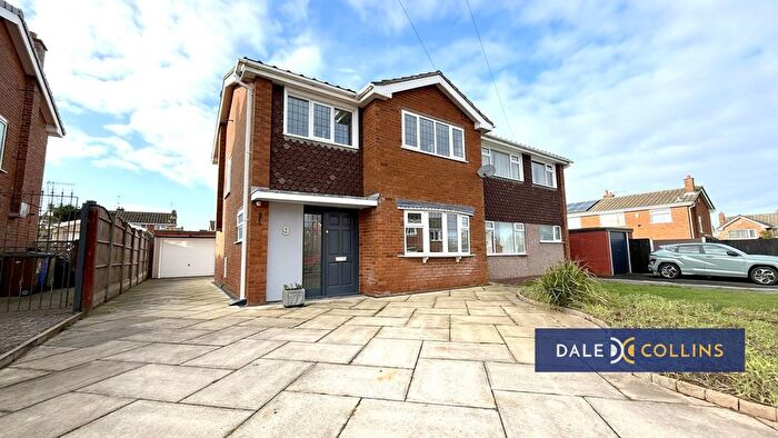 3 Bedroom Semi-Detached House For Sale In The Mead, Trentham, ST4