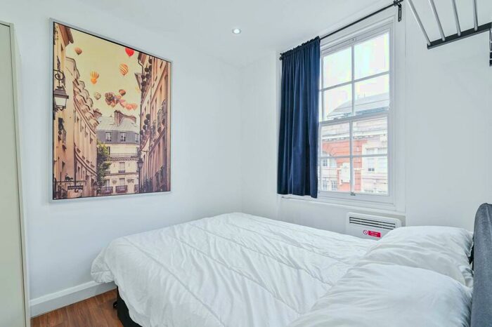 1 Bedroom Flat To Rent In Eversholt Street, Mornington Crescent, London, NW1