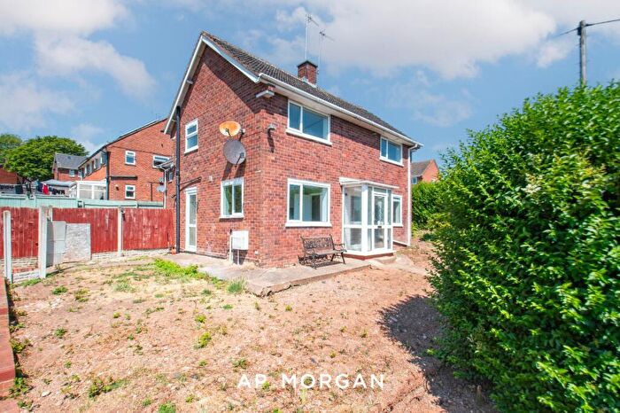 3 Bedroom Semi-Detached House For Sale In Wharrington Hill, Greenlands, Redditch, Worcestershire, B98