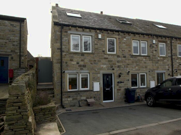 3 Bedroom Cottage To Rent In Bilham Road, Clayton West, Huddersfield, HD8