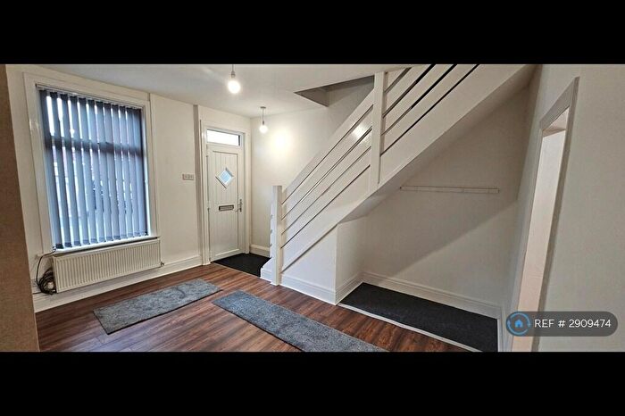 2 Bedroom Terraced House To Rent In School St, Preston, PR5