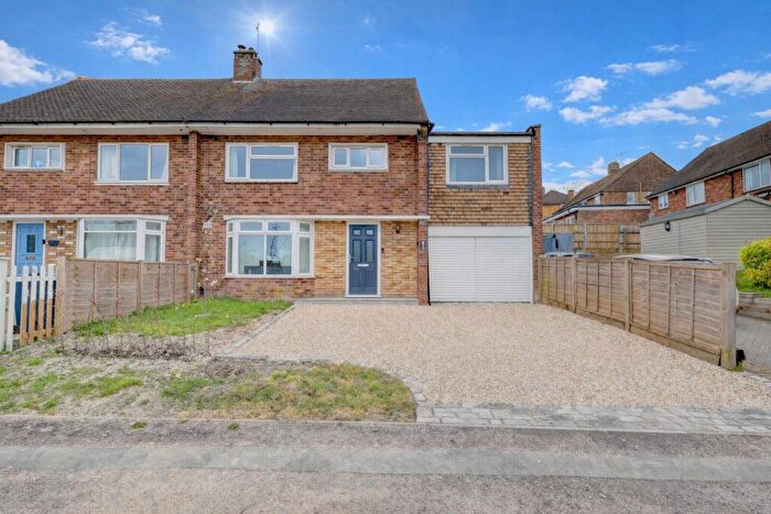 4 Bedroom Semi Detached House For Sale In The Crescent, Princes Risborough, Buckinghamshire, HP27