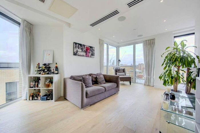 2 Bedroom Flat For Sale In Westbourne Apartments, Fulham, London, SW6
