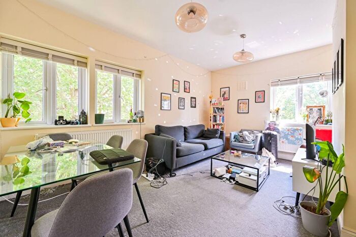 2 Bedroom Flat To Rent In Great Dover Street, Borough, London, SE1