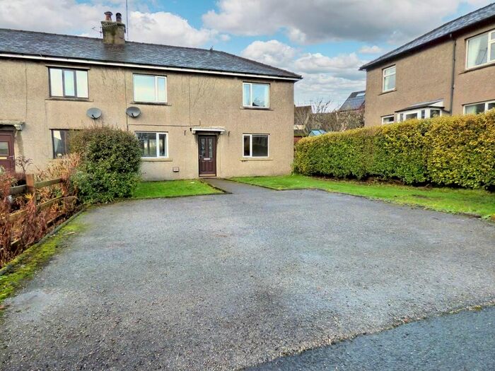 3 Bedroom Semi-Detached House For Sale In Fell View Square, Grassington, Skipton, BD23