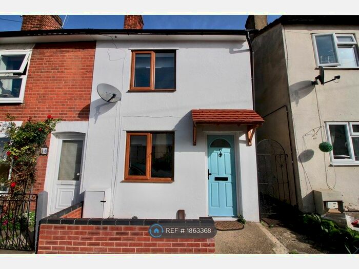2 Bedroom End Of Terrace House To Rent In Shrubland Road, Colchester, CO2
