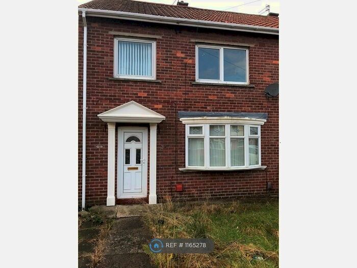 3 Bedroom Semi-Detached House To Rent In Oban Street, Jarrow, NE32