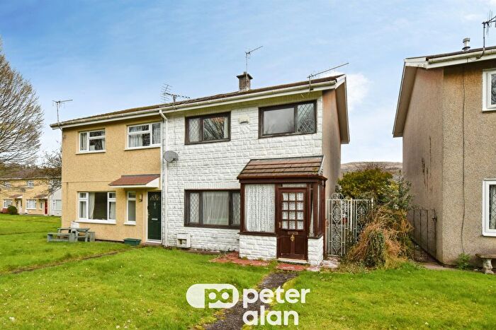 3 Bedroom Semi-Detached House For Sale In Wenallt Court, Aberdare, CF44