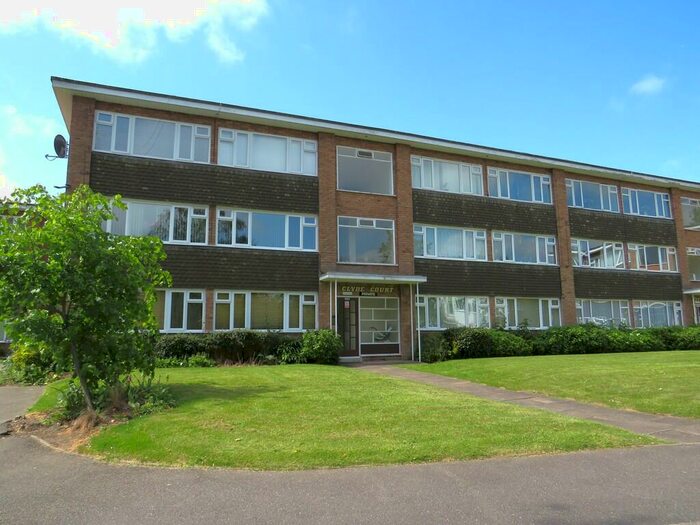 2 Bedroom Apartment To Rent In Garrard Gardens, Sutton Coldfield, B73