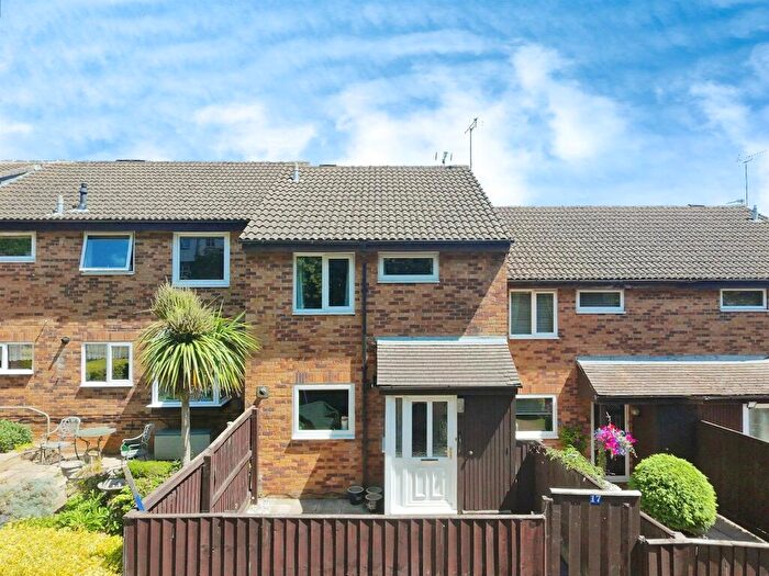 2 Bedroom Terraced House For Sale In The Weavers, Swindon, SN3