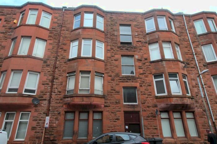 2 Bedroom Flat To Rent In Highholm Street, Port Glasgow, PA14