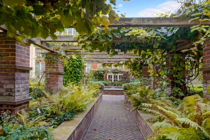 1 Bedroom Apartment To Rent In Coleridge Gardens Chelsea, SW10